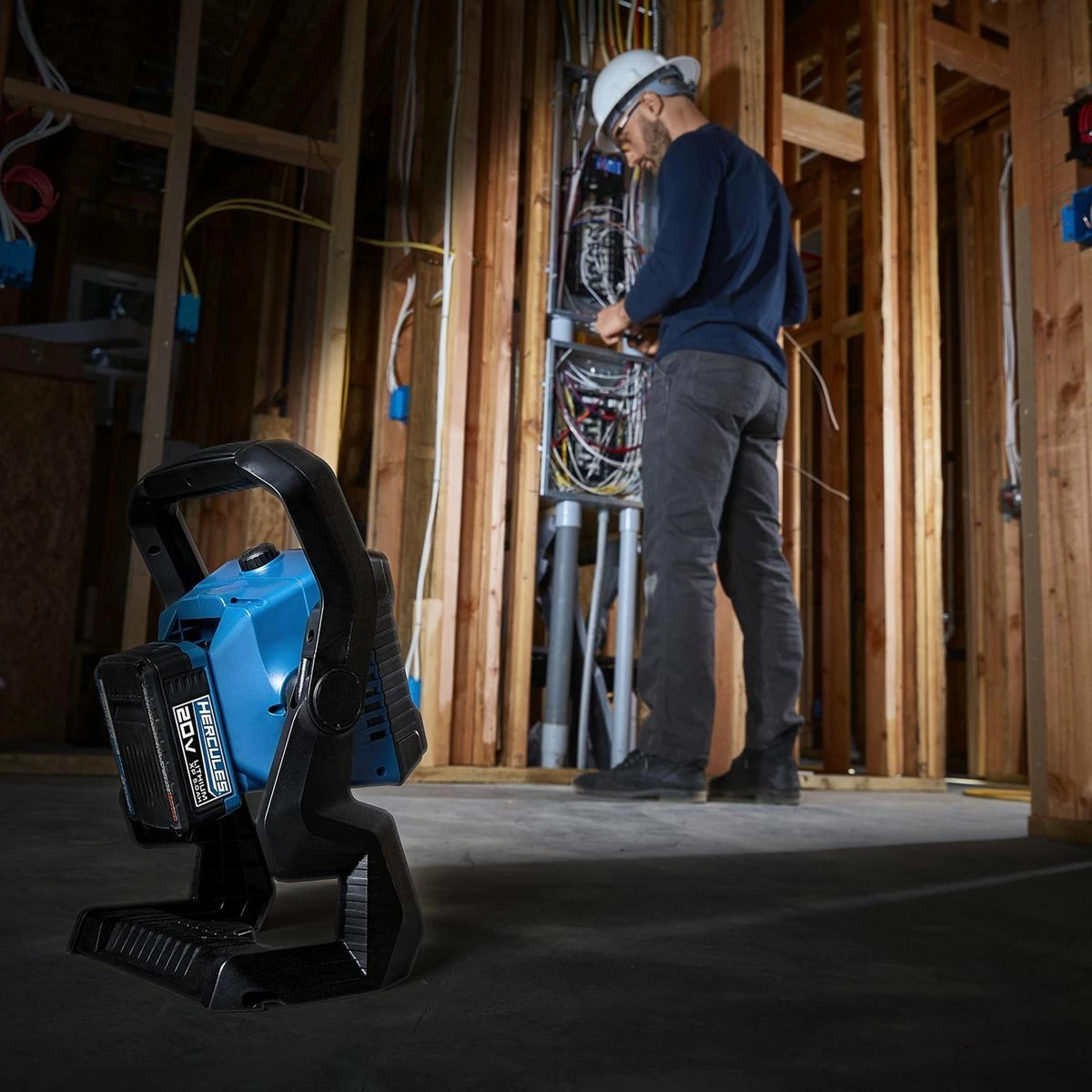 Cheap π HERCULES 20v Cordless 2000 Lumen Dual Power Work Light β Tool Only βοΈ 14 Cheap π HERCULES 20v Cordless 2000 Lumen Dual Power Work Light β Tool Only βοΈ - Image 13